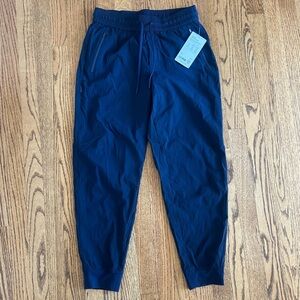 athleta trekkie north joggers